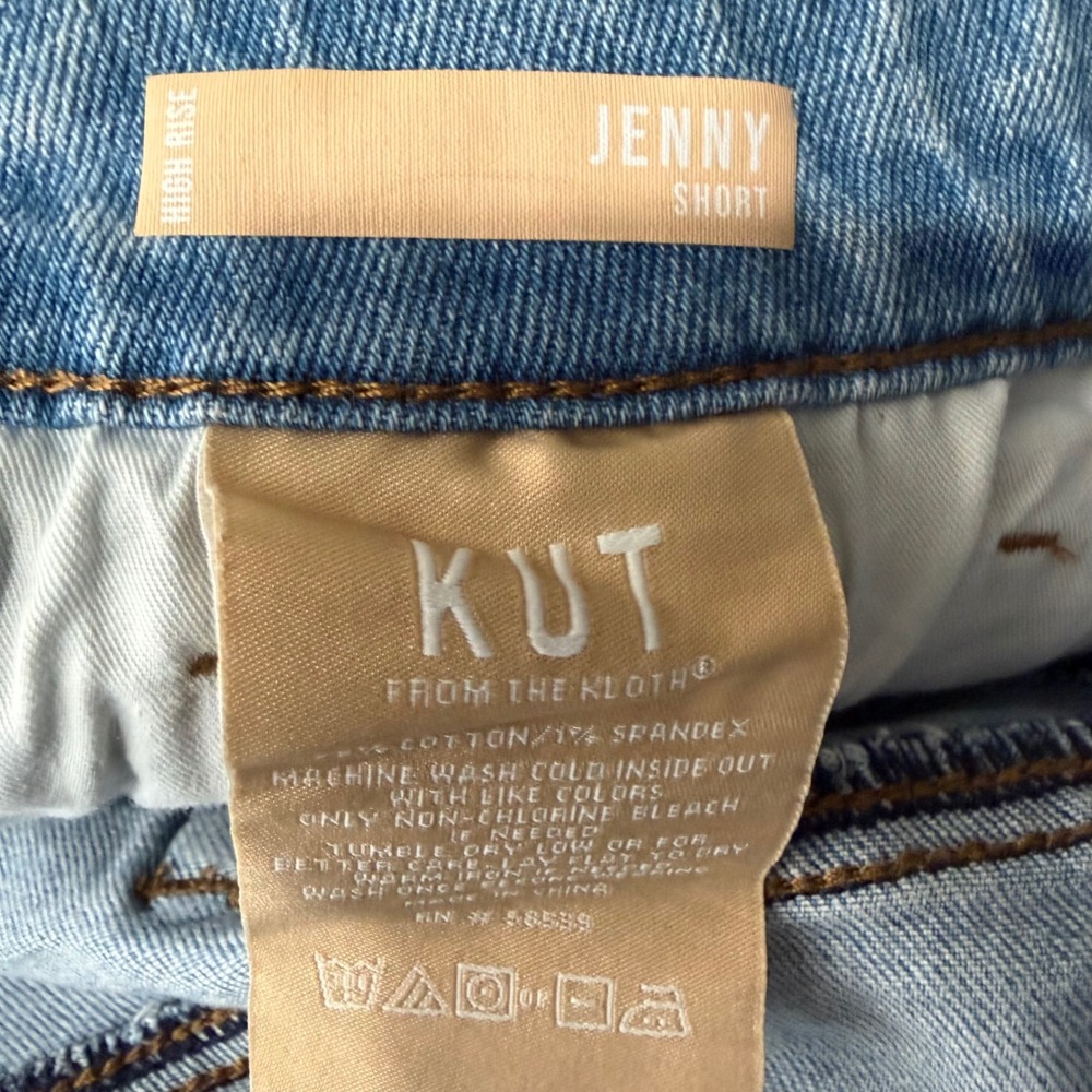 Kut from the Kloth Jenny High Rise Shorts Light Wash Distressed Size 6 NWT - Picture 9 of 9